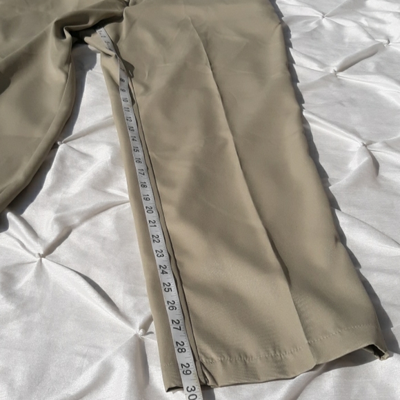 Tommy Hilfiger 38x30 Traveler Micro Tech Tan Pants - Picture 8 of 16